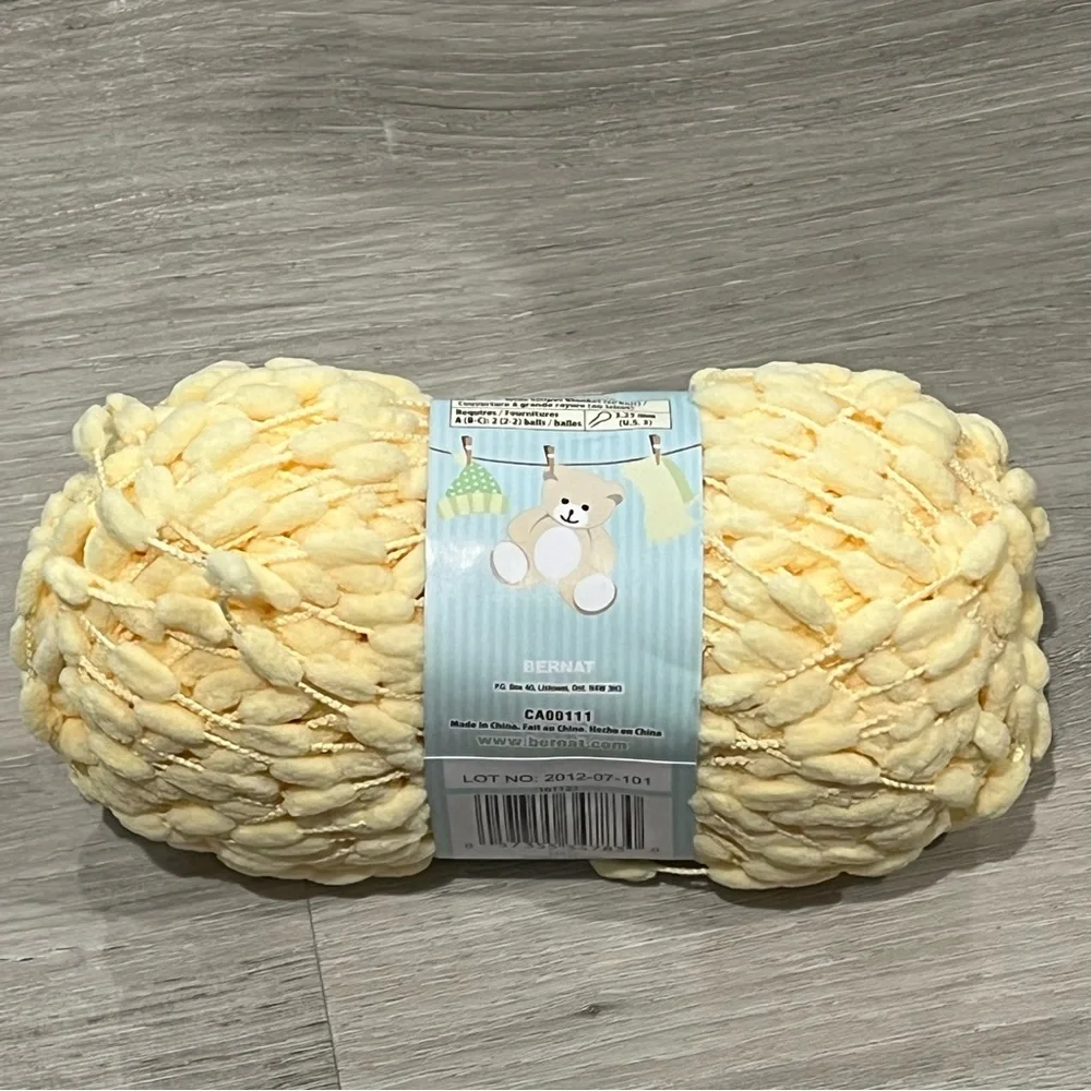 NWT Set of 3 Skeins Bernat Baby Pom Pom Yarn (3.5 oz ea) Sunny Yellow Weight #6